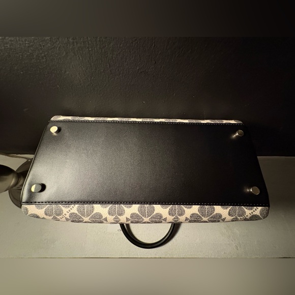 NWT Kate Spade Black & White Purse w/ Crossbody Strap - Picture 7 of 7